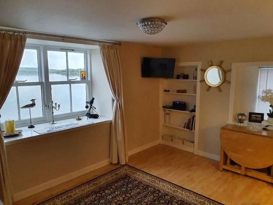 Waterfront Apartment, St Margarets Hope, Orkney Saint Margarets Hope 外观 照片