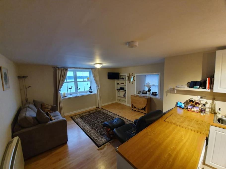 Waterfront Apartment, St Margarets Hope, Orkney Saint Margarets Hope 外观 照片